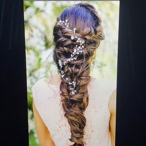 Meet your Posher, Claire